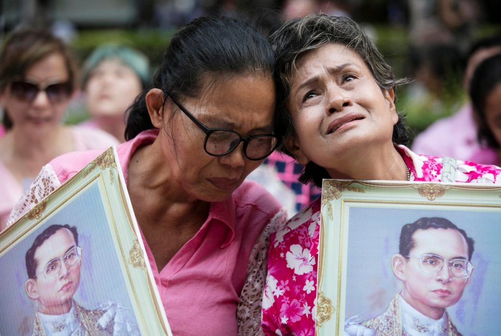 В Таиланде объявлен национальный траур