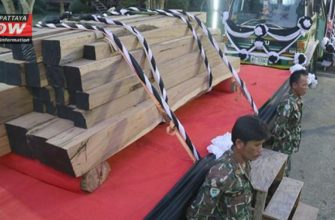 В Таиланде готовят гробницу для покойного Короля