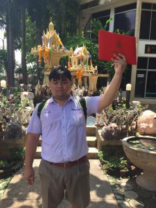 Гордый выпускник в Таиланде