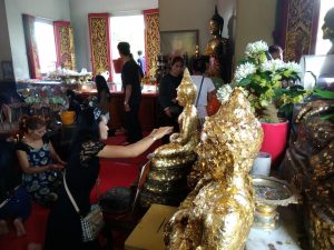 В Таиланде завершился буддийский пост Кхао Пханса