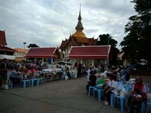 В Таиланде завершился буддийский пост Кхао Пханса