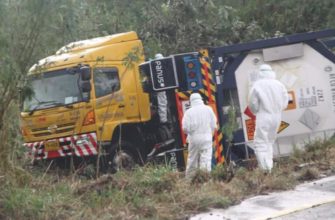 В Паттайе произошла авария с грузовиком, перевозившим химические вещества