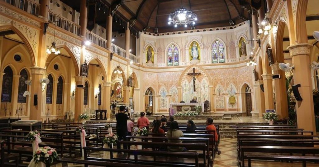 Таиланд приглашает на католическое Рождество — необычный маршрут (видео)