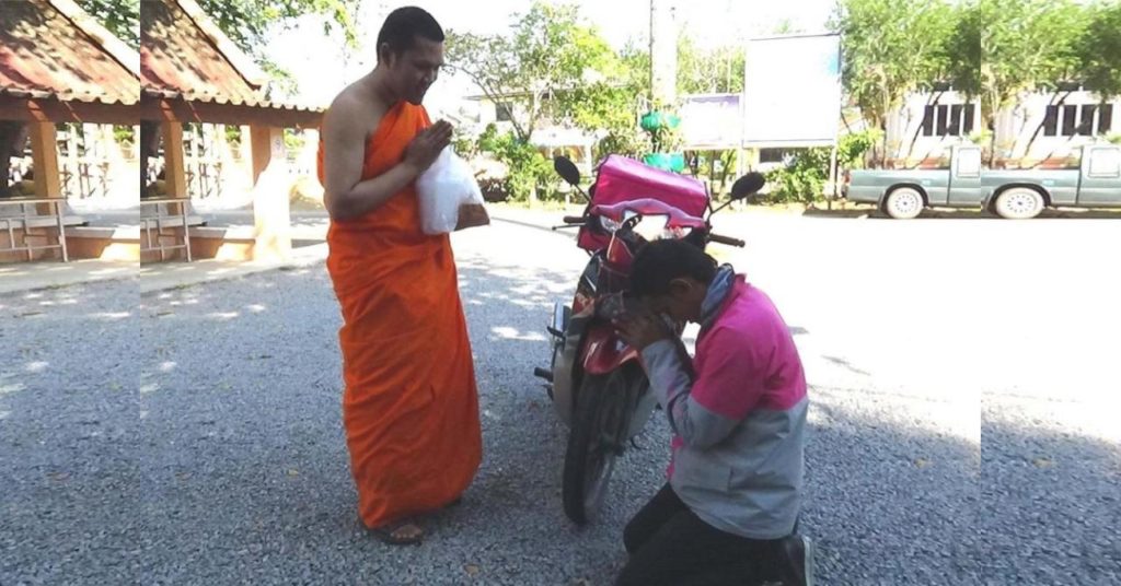 Улучшить карму через интернет предлагают буддийские монахи в Таиланде
