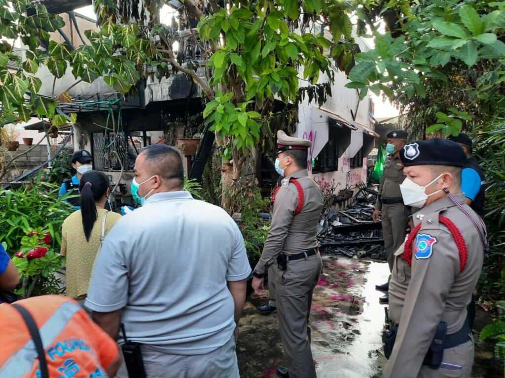 Иностранец в Таиланде поджёг дом и повесился