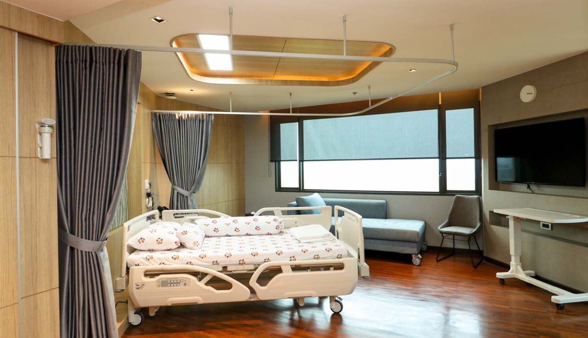 Цены на размещение в госпитале Таиланда — фото больничных палат