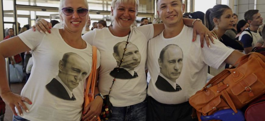 Более 7 тысяч россиян на Пхукете подали заявления на продление визы